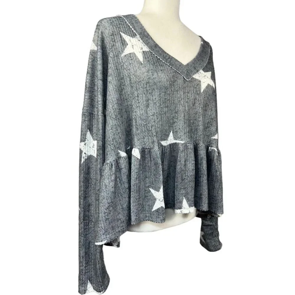 Altar'd State Gray and White Star V-neck Ruffle Bottom Top Size M‎ - Picture 2 of 6